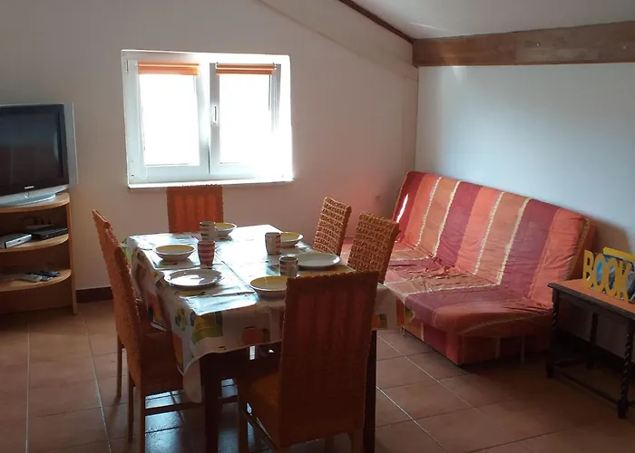 Apartment Lavanda & Rab Town